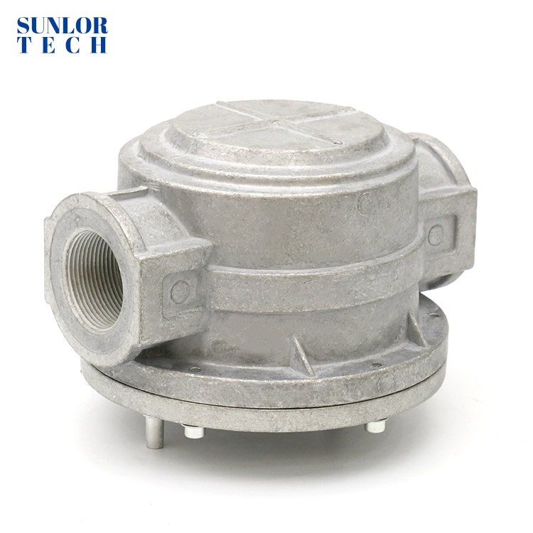 Furance gas combustion system fuel gas filter