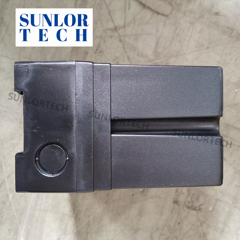 Sunlortech AFS258-5/1W Controlador de encendido de quemador integrado con transformador de encendido incorporado, reemplaza el gabinete de control local.