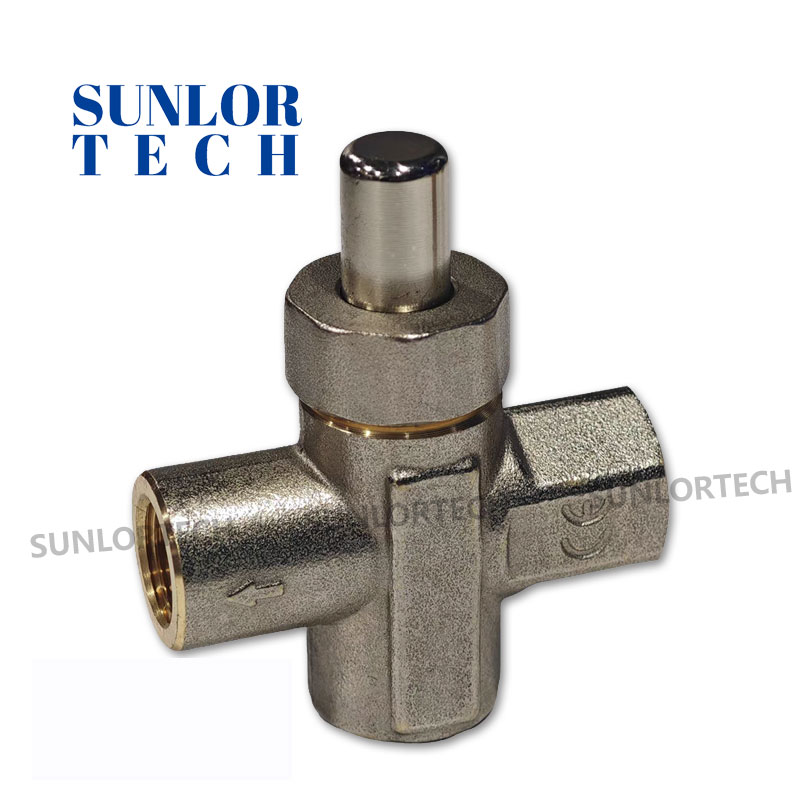 Manual pressure gauge button valve