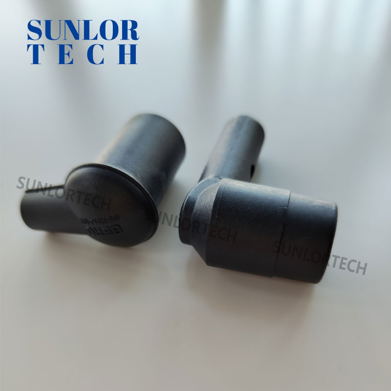 Специальный бакелитовый колпачок для электрода горелки — коррозионностойкий, жаростойкий, дугостойкий изолирующий кожух. Комплектующее для воспламеняющего электрода горелки.