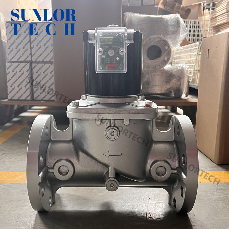 AMR 82 fuel gas solenoid valve