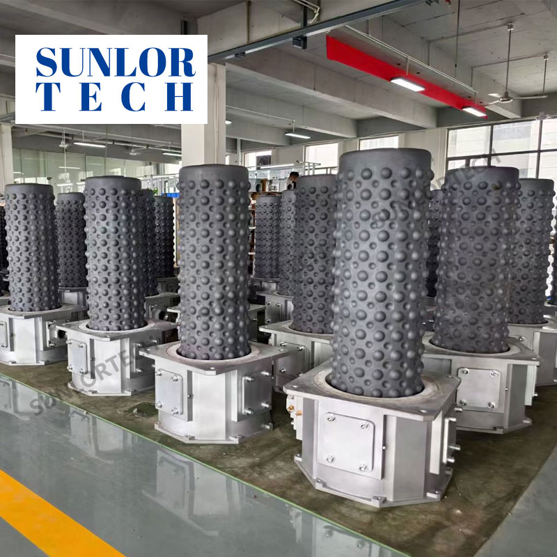 Вот перевод на русский язык:  **Промышленная горелка, саморекуперативная горелка A-MAX, высокоэффективная энергосберегающая рекуперативная горелка мощностью 15–250 кВт.**