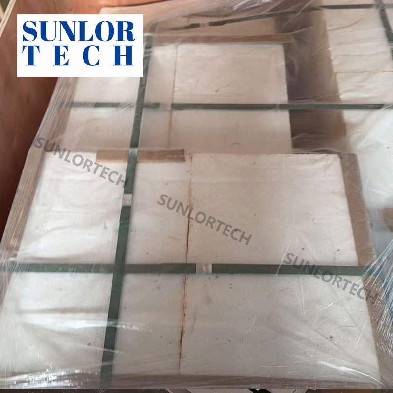 Корундовая горелочная плитка, 1600°C, Al₂O₃≥90%, Fe₂O₃≤1%, низкое содержание примесей, высокая плотность, для промышленных печей, изготовление по чертежам